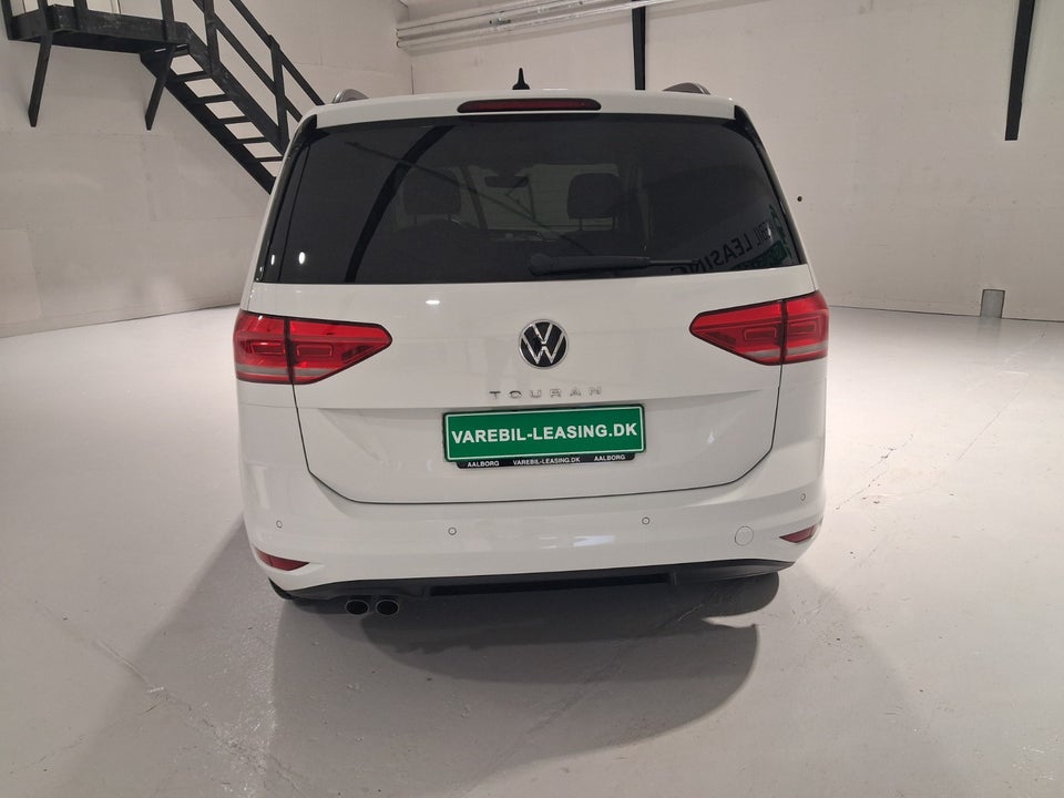 VW Touran 2,0 TDi 150 Comfortline DSG Van 5d