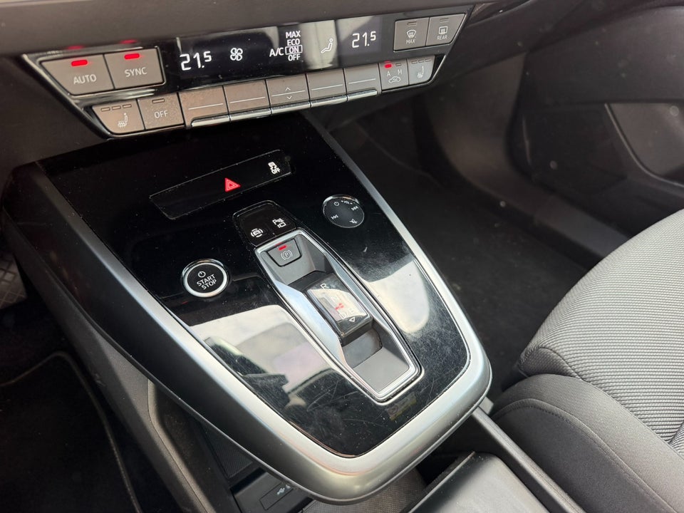 Audi Q4 e-tron 40 S-line 5d