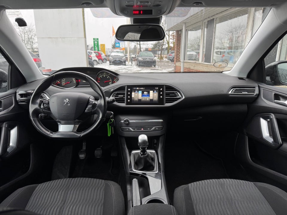 Peugeot 308 1,6 BlueHDi 120 Active SW 5d