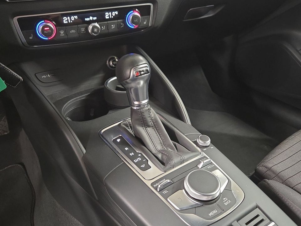 Audi A3 40 TFSi Sport Limited Sportback S-tr. 5d