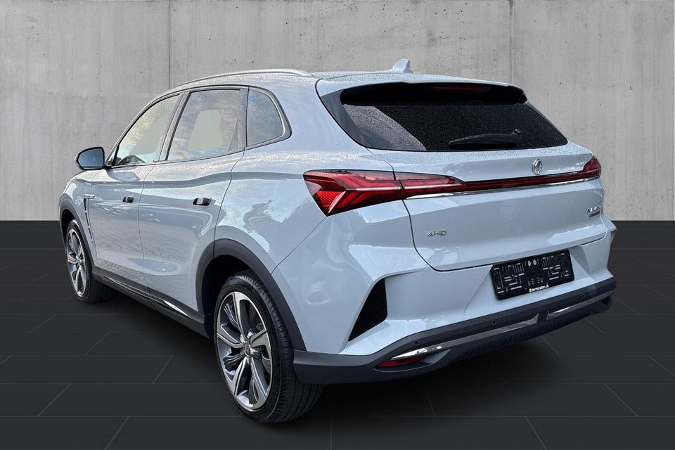 MG Marvel R Performance 5d