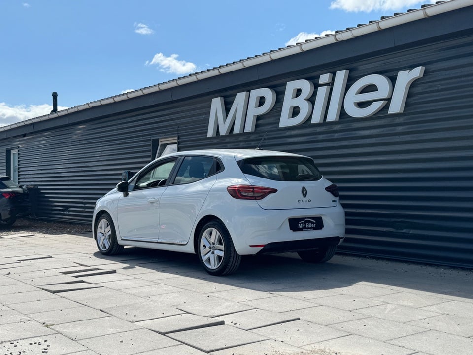 Renault Clio V 1,6 E-Tech Zen 5d