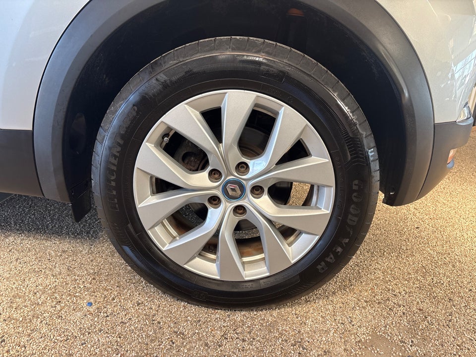 Renault Captur 1,6 E-Tech Intens 5d