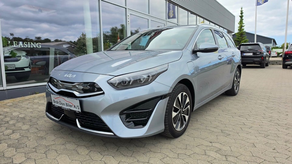 Kia Ceed 1,6 PHEV Prestige SW DCT 5d