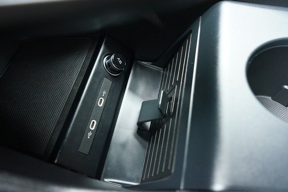 Audi Q4 e-tron 45 S-line 5d