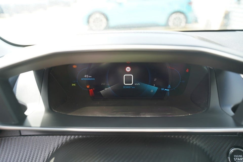 Peugeot 208 1,2 PureTech 100 Platin Pack 5d