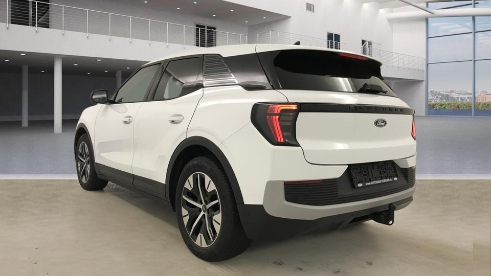 Ford Explorer 77 Select Extended Range 5d