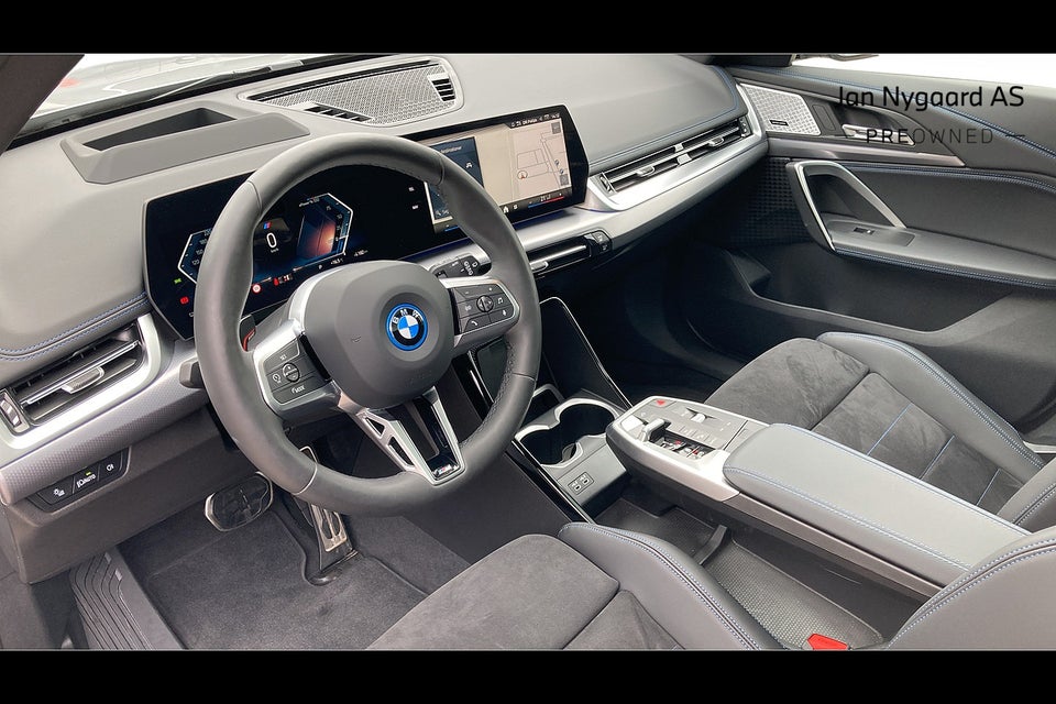 BMW iX1 xDrive30 Fully Charged 5d