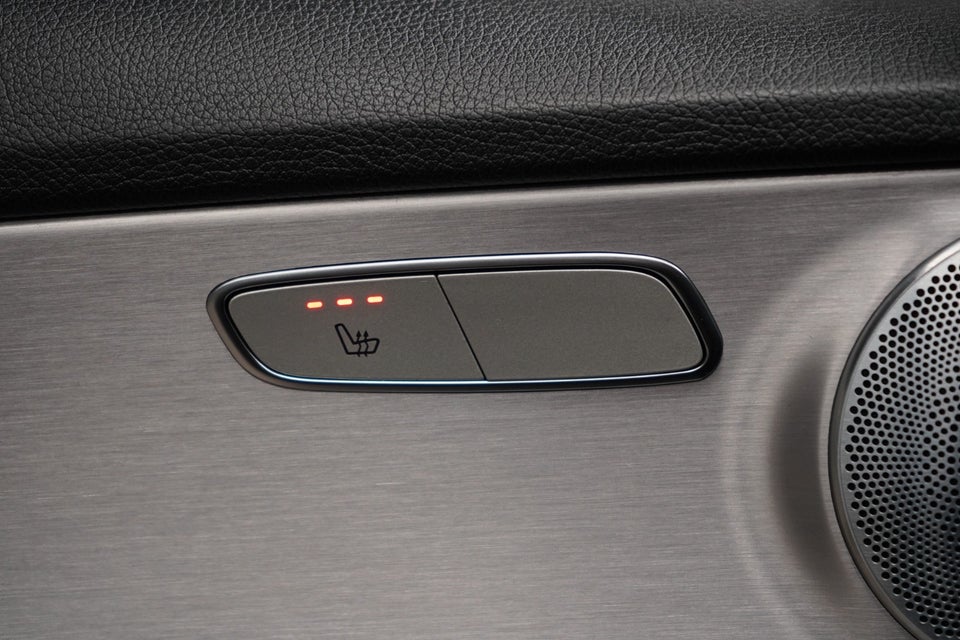 Mercedes C300 de 2,0 Advantage AMG stc. aut. 5d