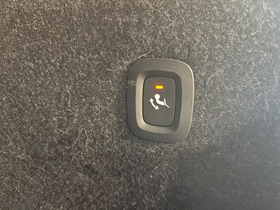 Volvo XC40 P6 ReCharge Core 5d