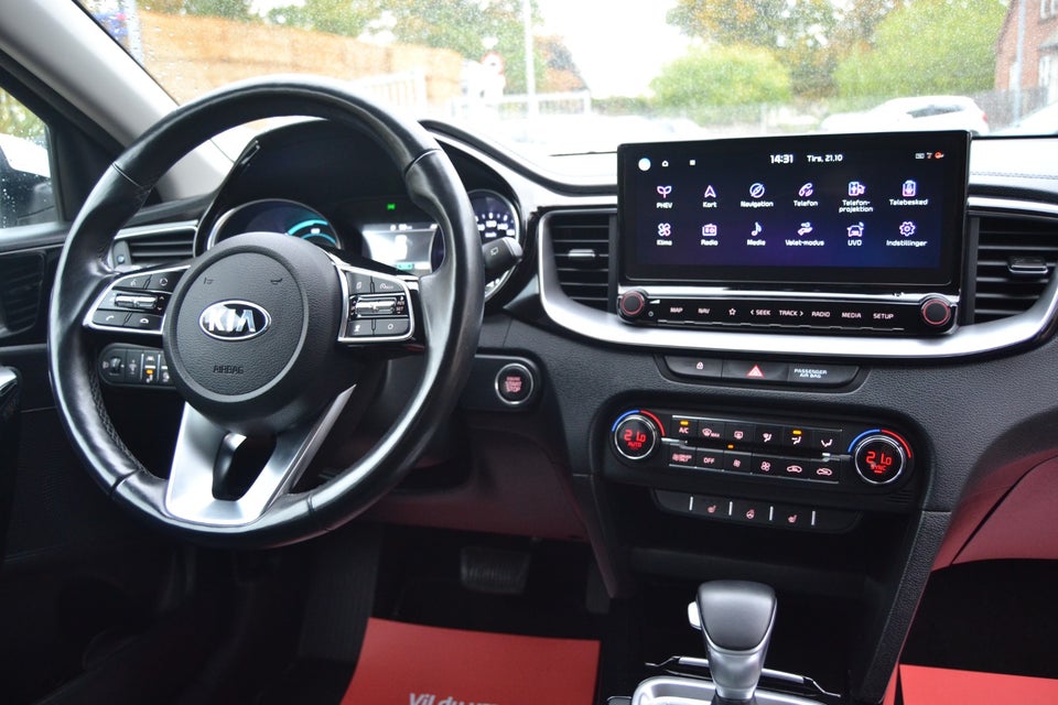 Kia Ceed 1,6 PHEV Upgrade Intro SW DCT 5d