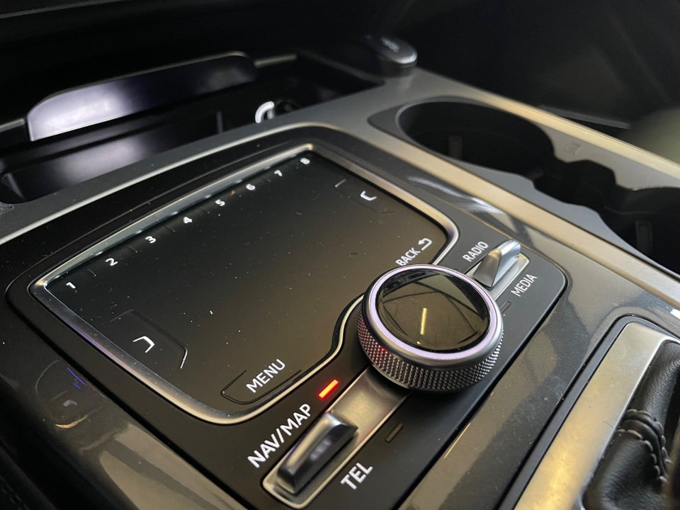 Audi Q7 3,0 TDi e-tron quattro Tiptr. 5d