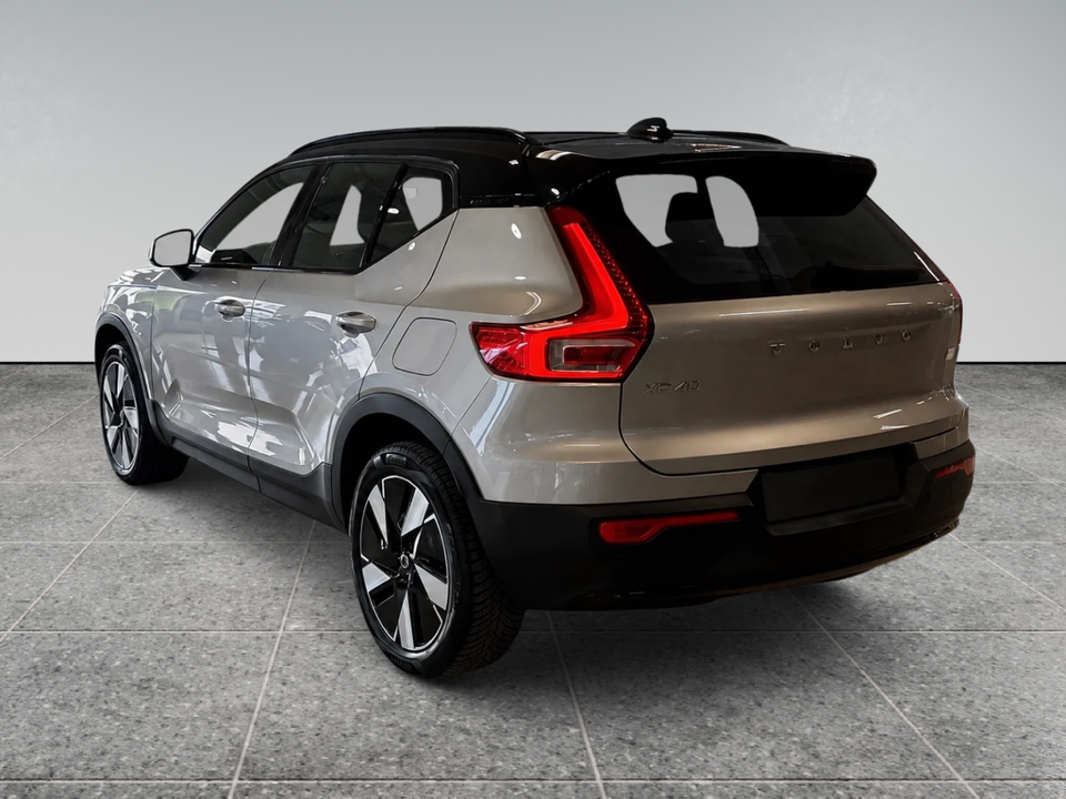 Volvo XC40 P6 ReCharge Plus 5d