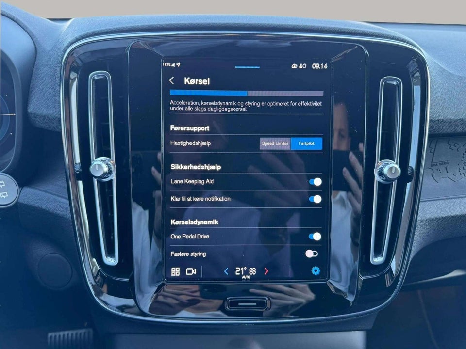 Volvo XC40 P6 ReCharge Core 5d