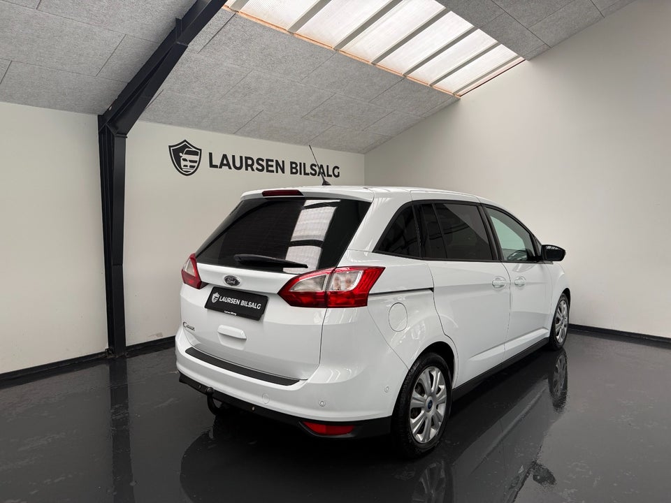 Ford Grand C-MAX 1,5 TDCi 120 Business Van 5d