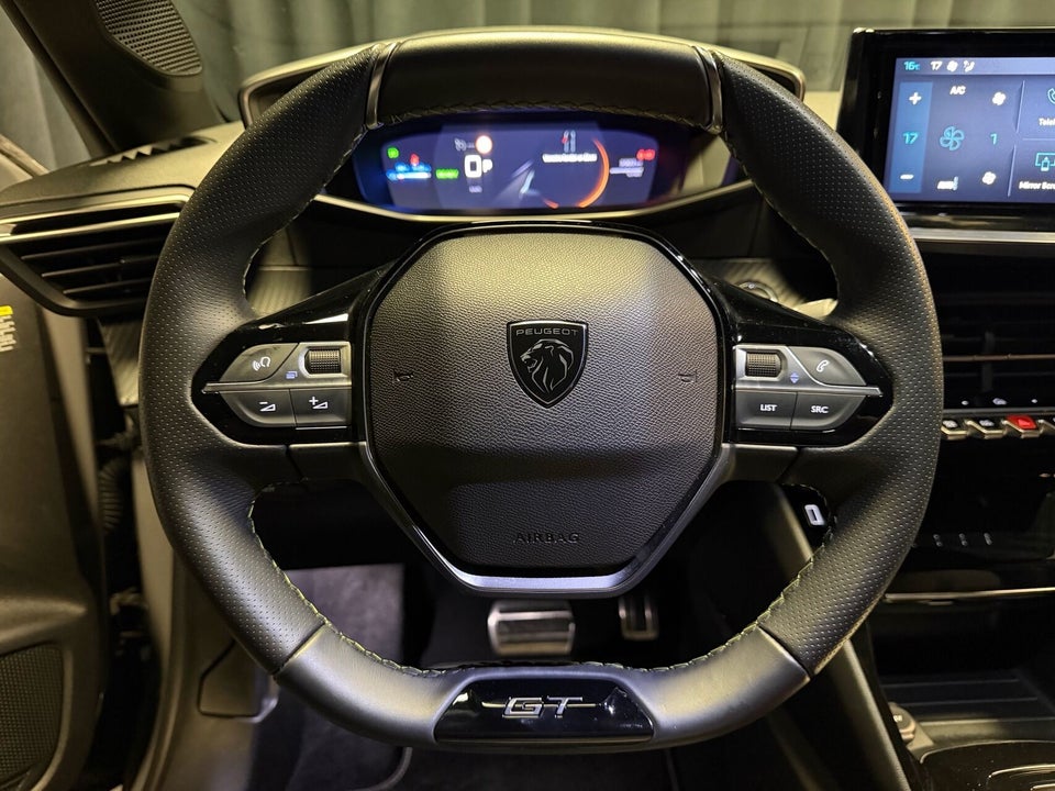 Peugeot e-208 54 GT 5d