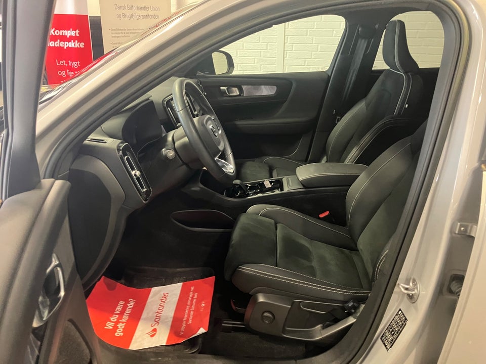 Volvo XC40 P6 ReCharge Core 5d