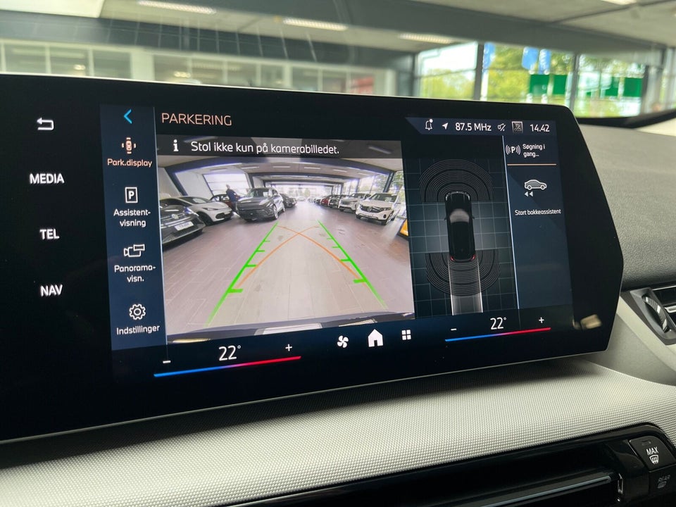 BMW iX1 xDrive30 X-Line 5d