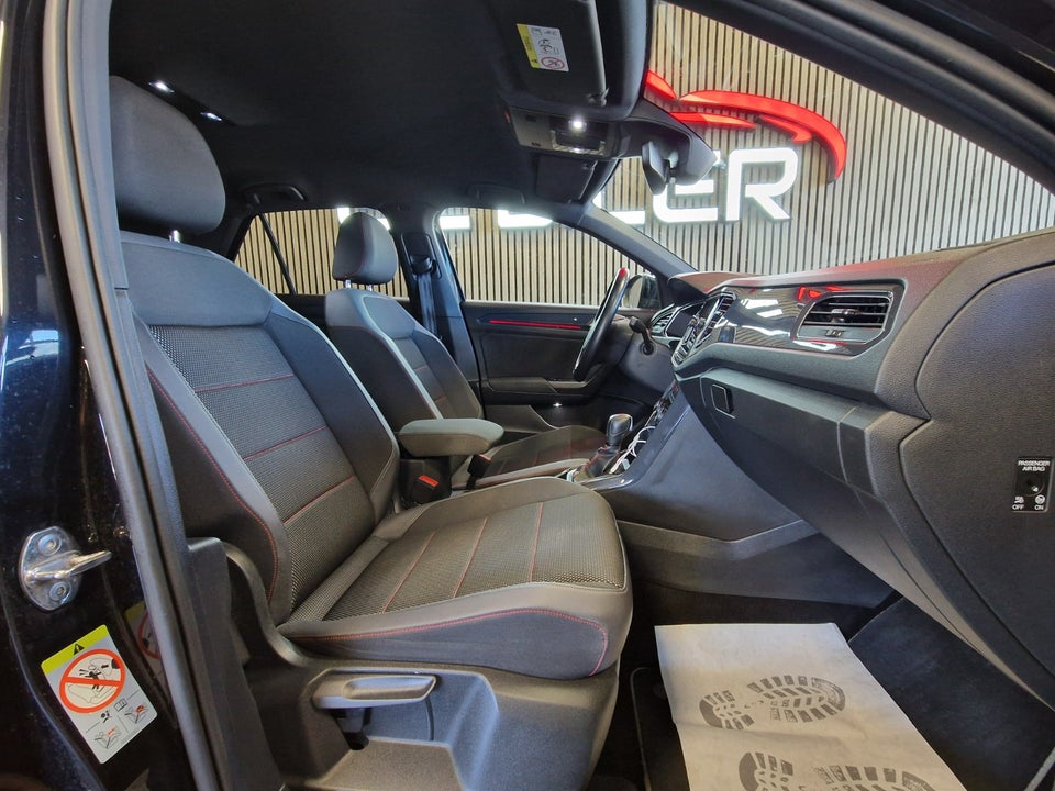 VW T-Roc 1,5 TSi 150 R-line DSG 5d