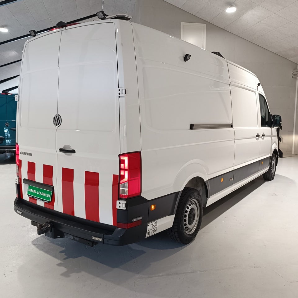 VW Crafter 35 2,0 TDi 177 Kassevogn L4H3