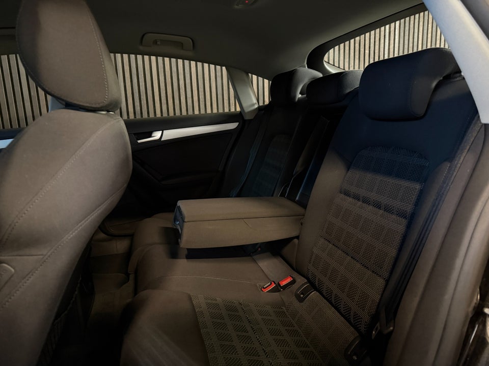 Audi A5 1,8 TFSi 144 S-line Sportback Multitr. 5d