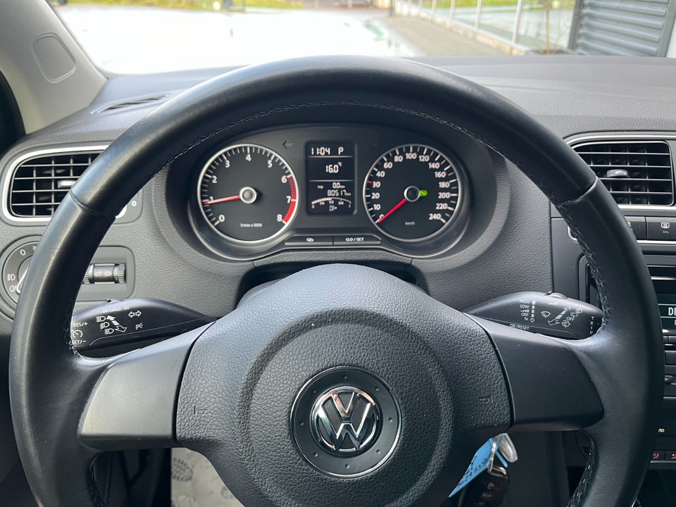 VW Polo 1,4 Comfortline aut. 5d