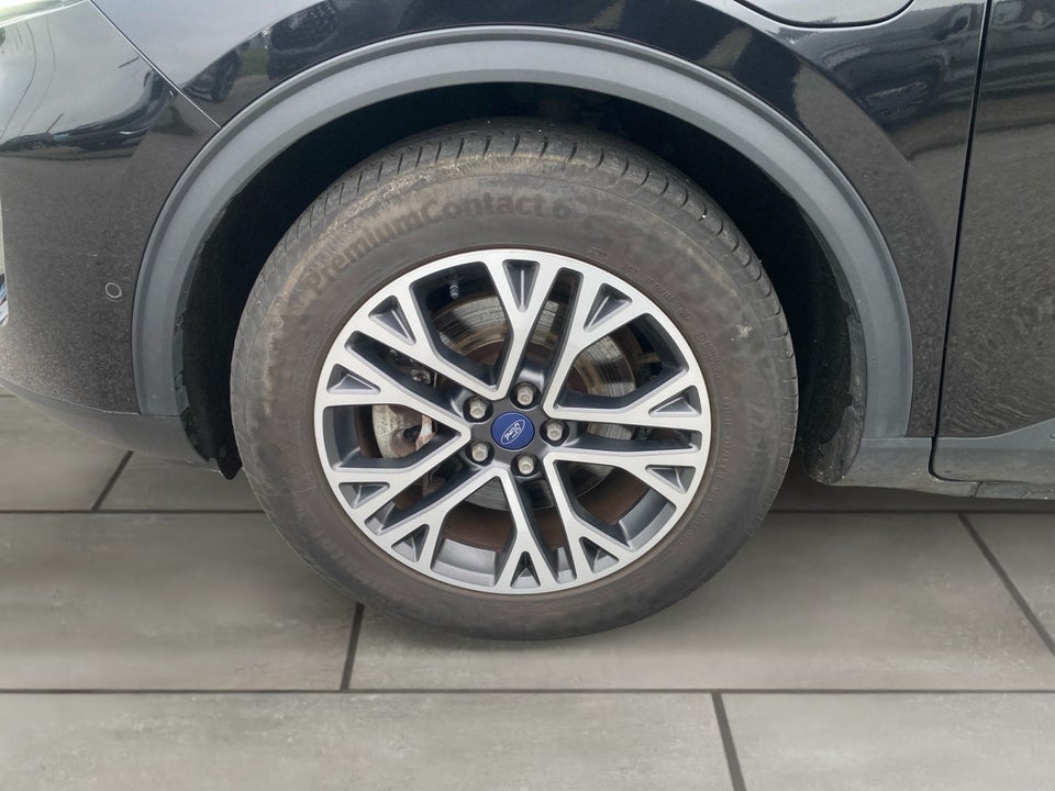 Ford Kuga 2,5 PHEV Titanium X CVT 5d