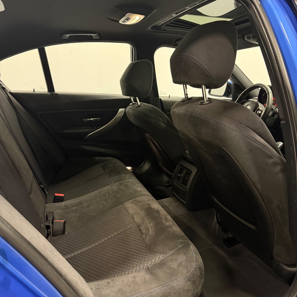 BMW 330d 3,0 aut. 4d