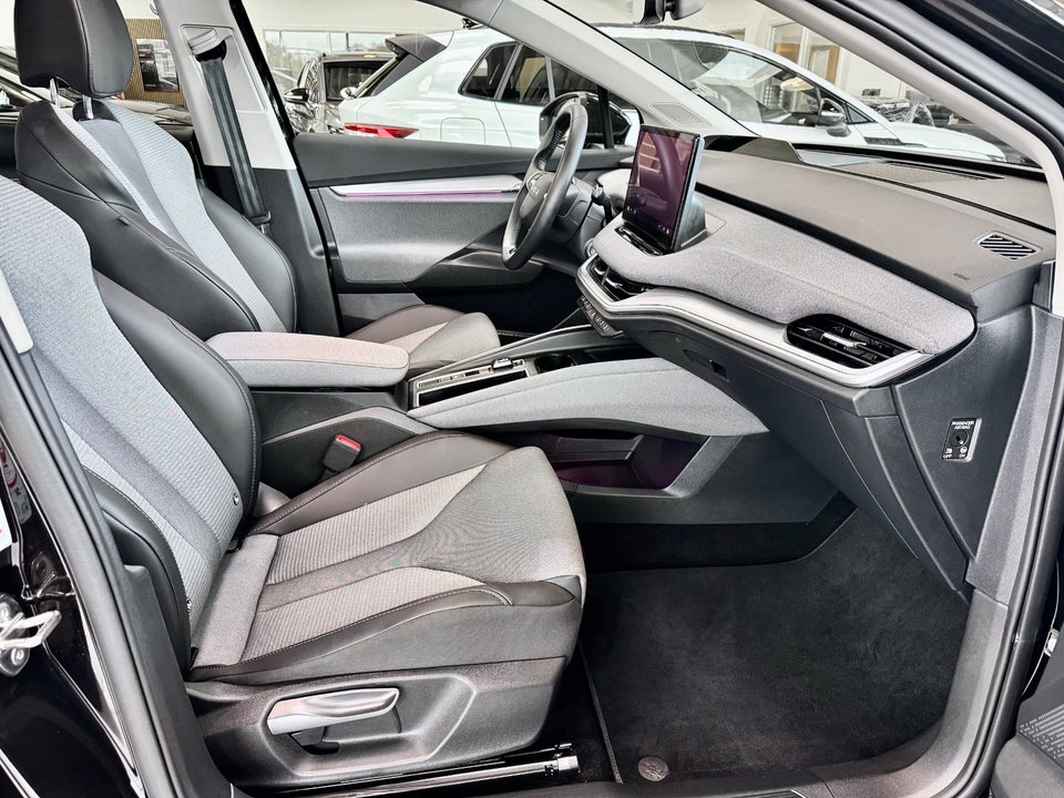 Skoda Enyaq 85 iV Premium Advanced 5d