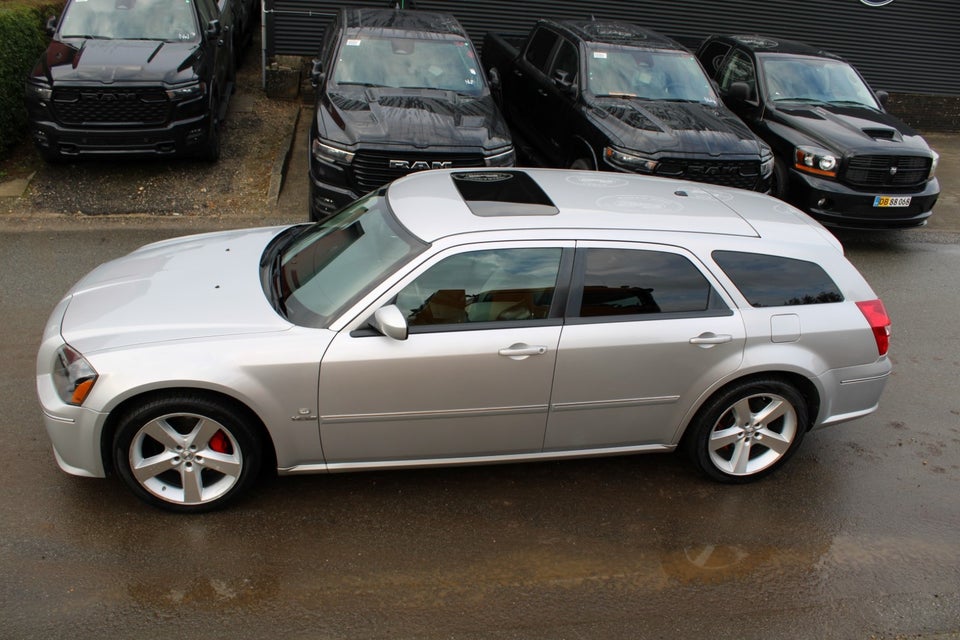 Dodge Magnum 6,1 SRT-8 aut. 5d