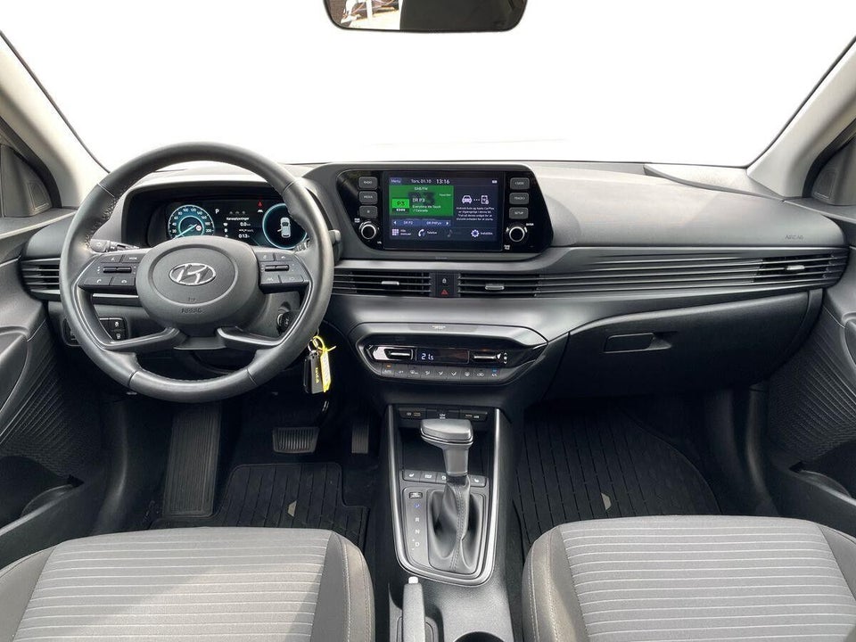 Hyundai i20 1,0 T-GDi Essential DCT 5d