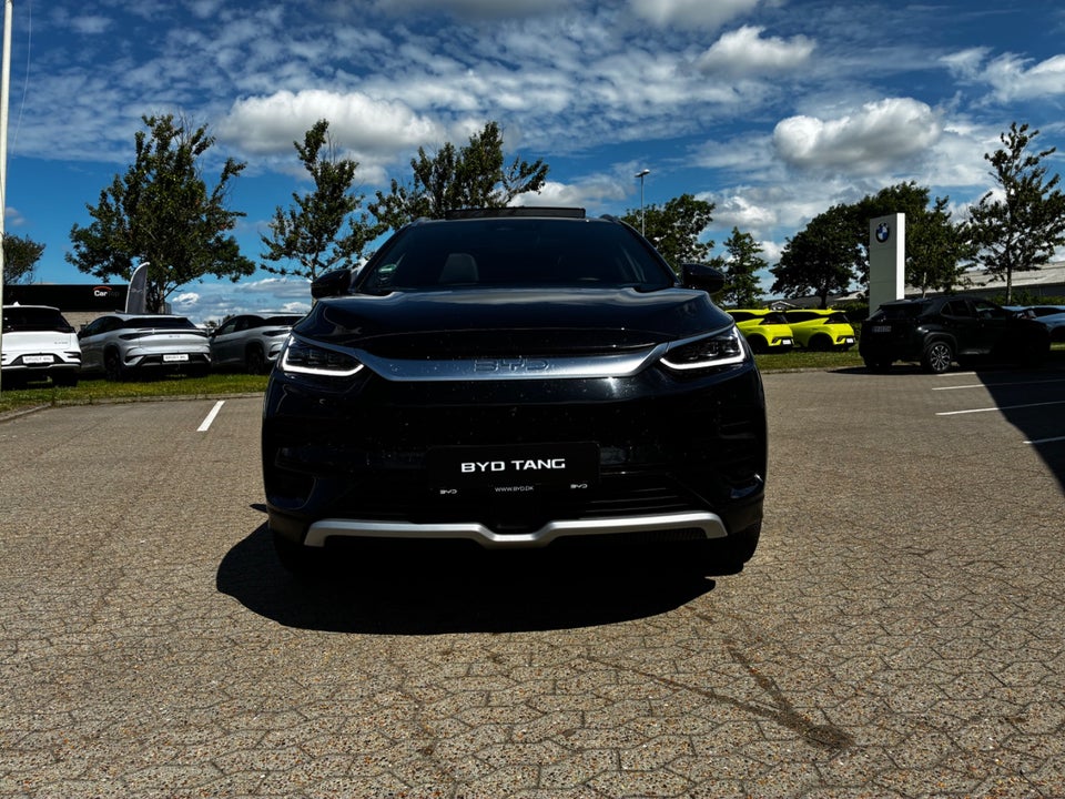 BYD Tang 109 Flagship AWD 7prs 5d