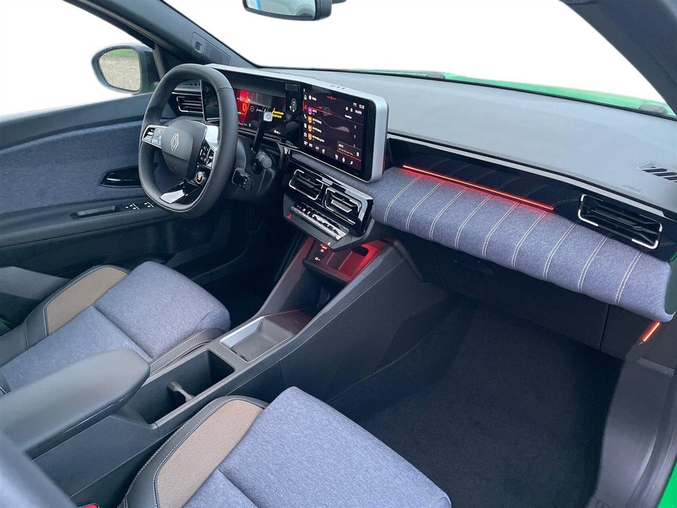 Renault 5 E-Tech 52 Techno 5d