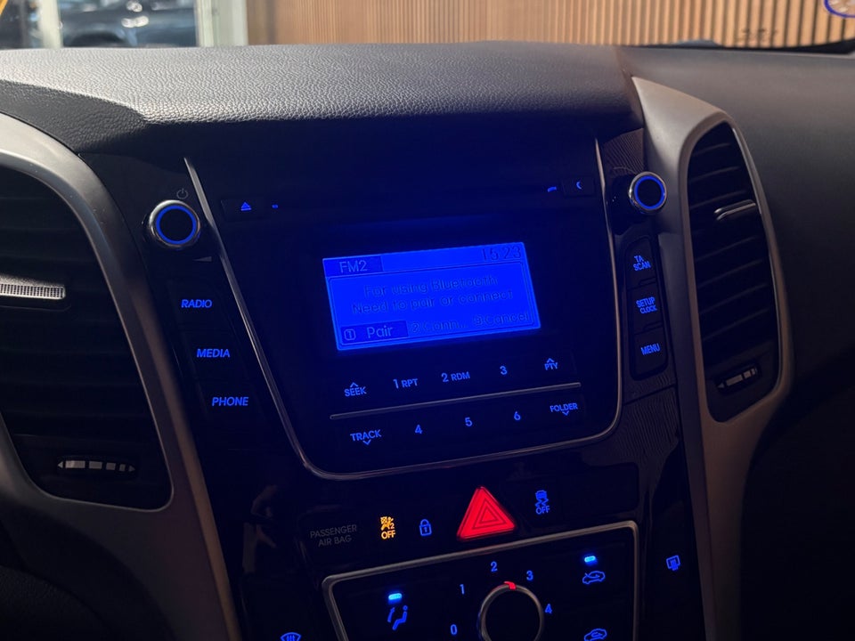 Hyundai i30 1,6 CRDi 110 Active+ CW 5d