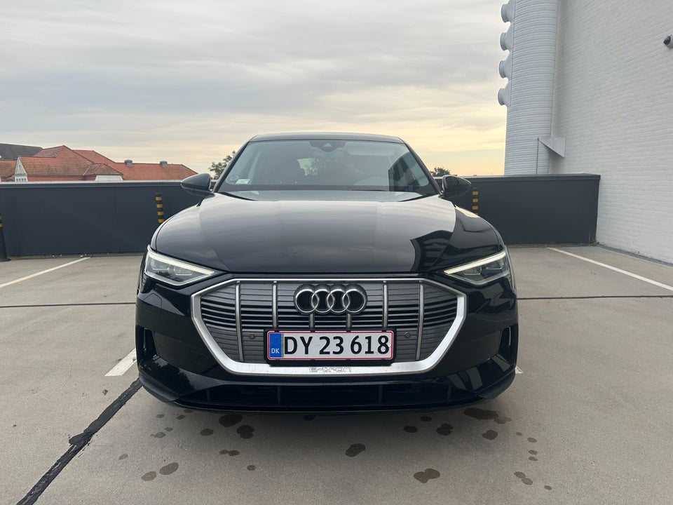 Audi e-tron 50 quattro 5d