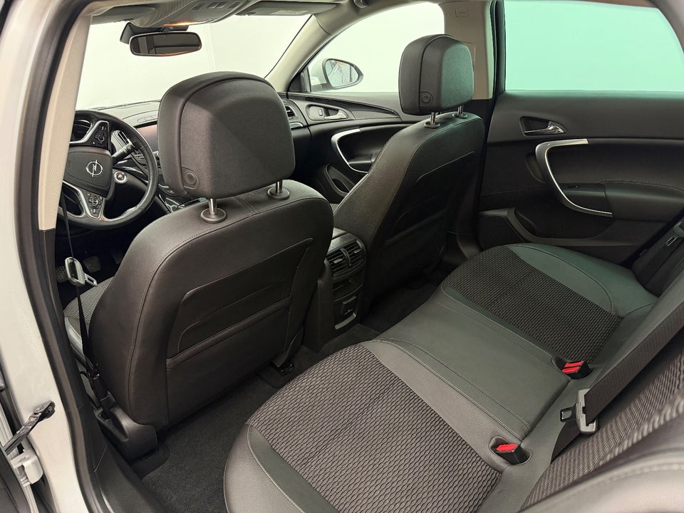 Opel Insignia 2,0 CDTi 140 Cosmo Sports Tourer eco 5d