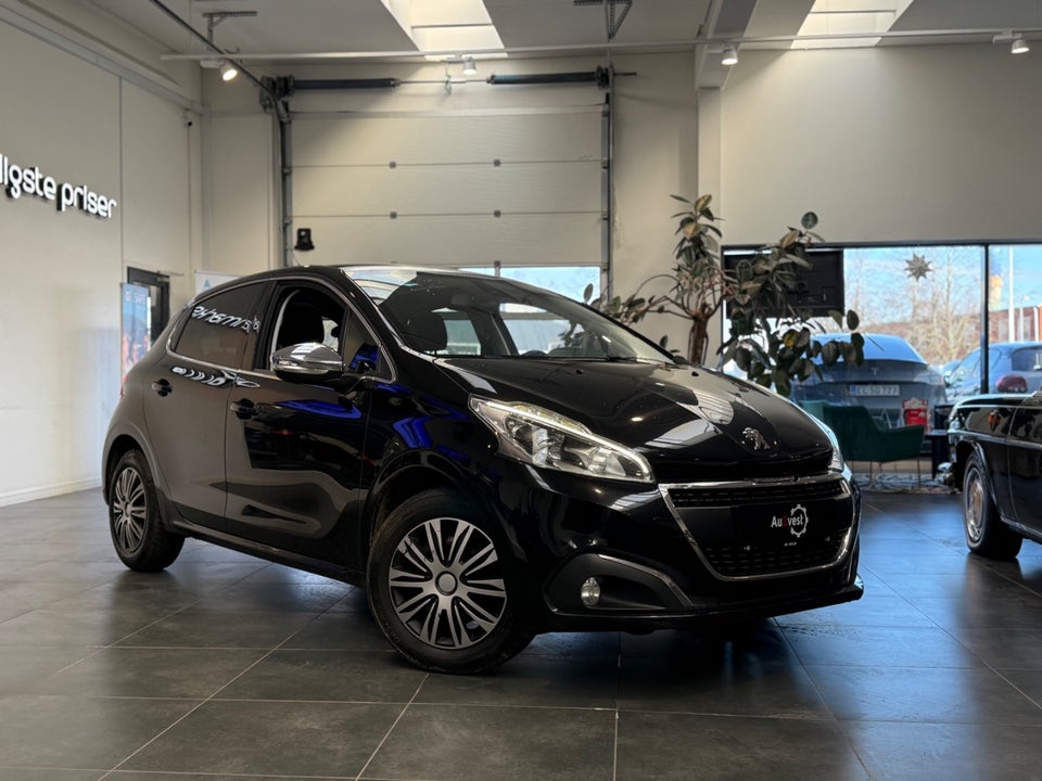 Peugeot 208 1,6 BlueHDi 100 Allure Sky 5d