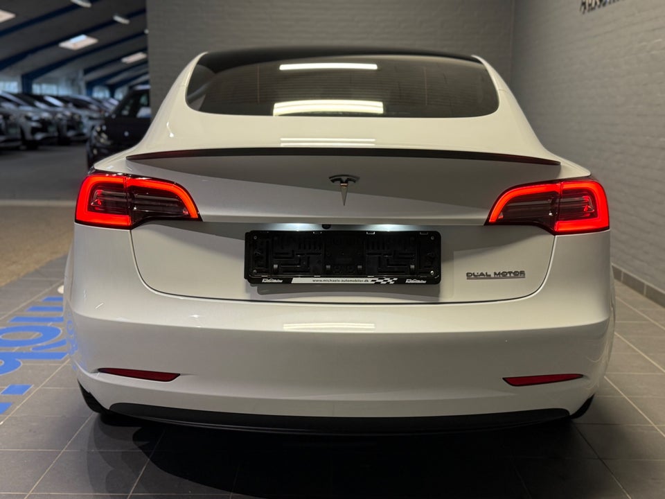 Tesla Model 3 Performance AWD 4d