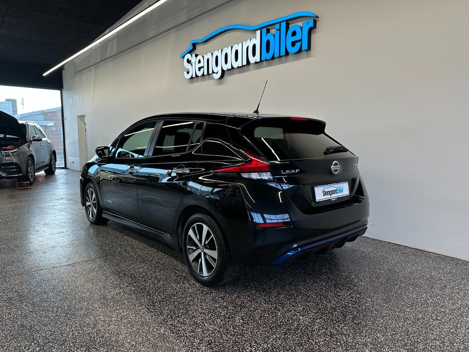 Nissan Leaf 40 N-Connecta 5d