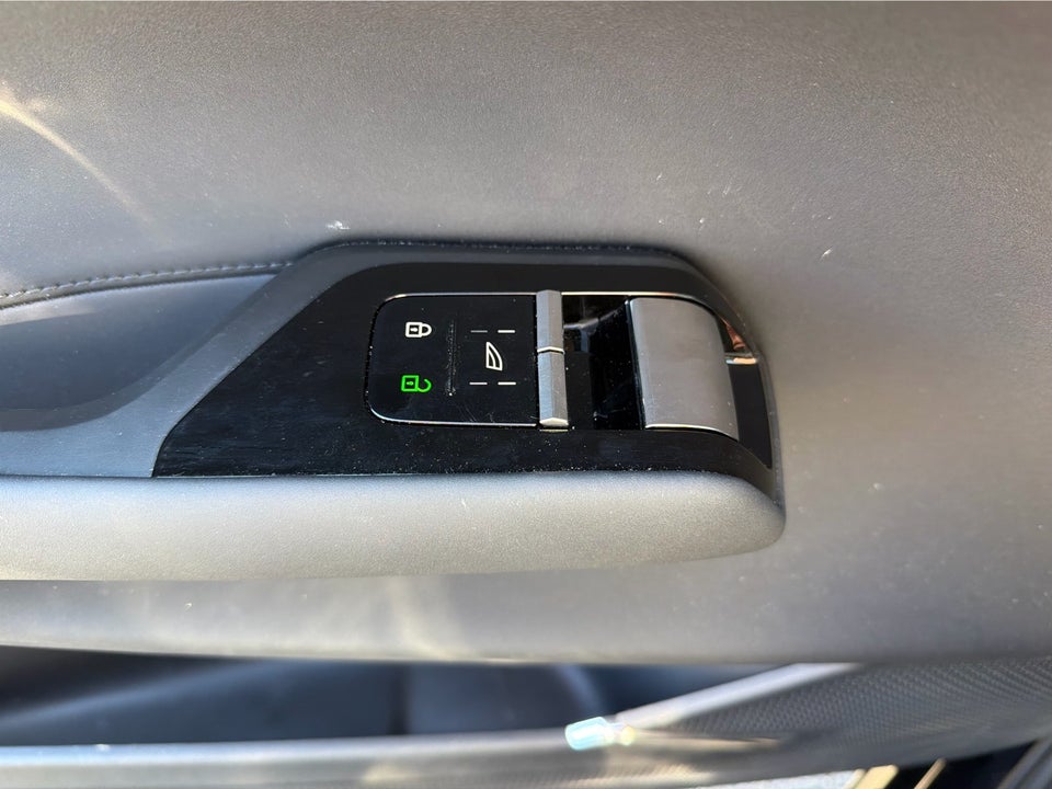 Volvo EX90 Plus 7prs 5d