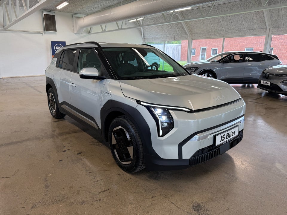 Kia EV3 58 Standard Range Prestige 5d