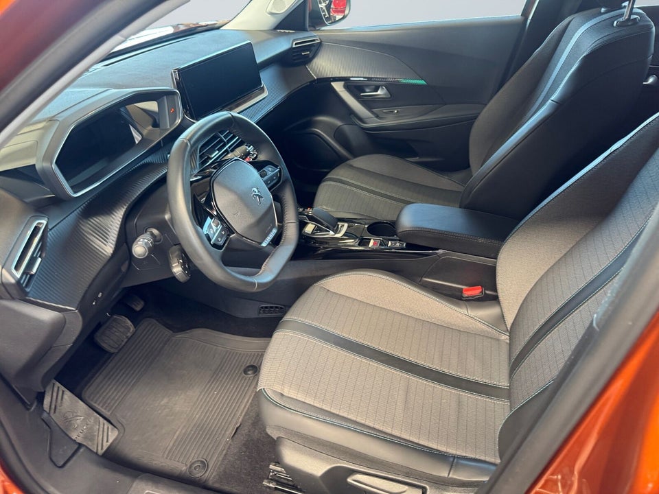 Peugeot e-2008 50 Allure Pack 5d