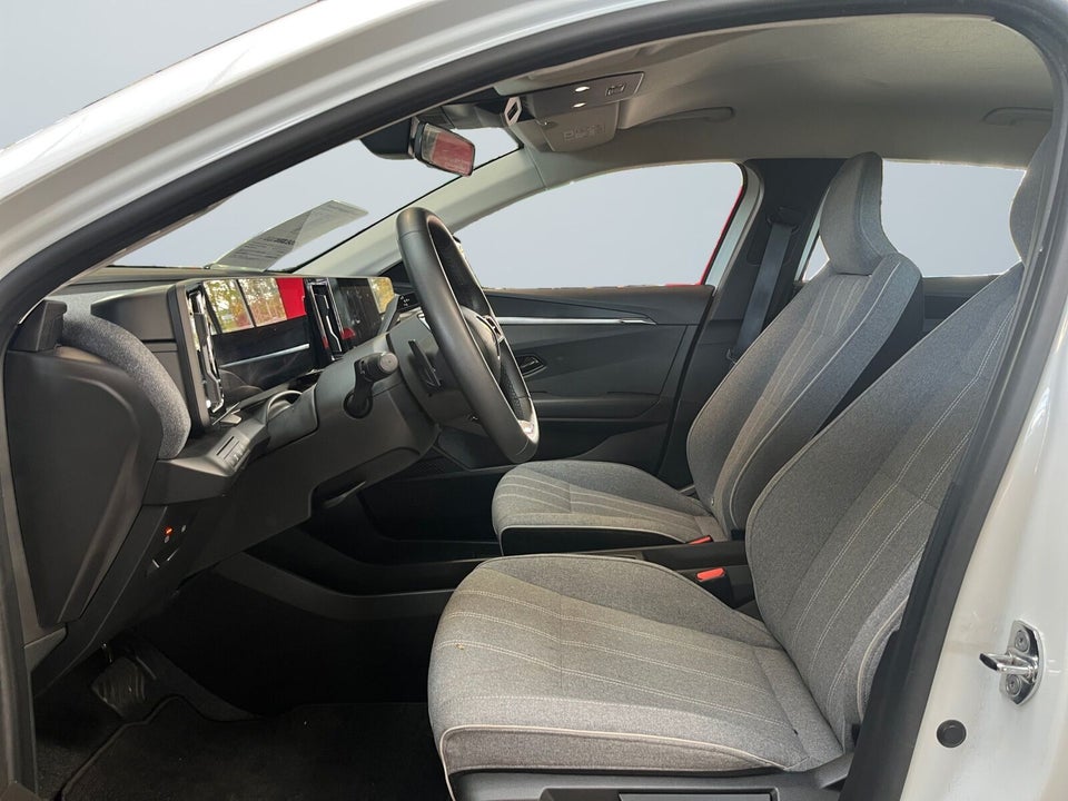 Renault Megane E-Tech 40 Equilibre 5d