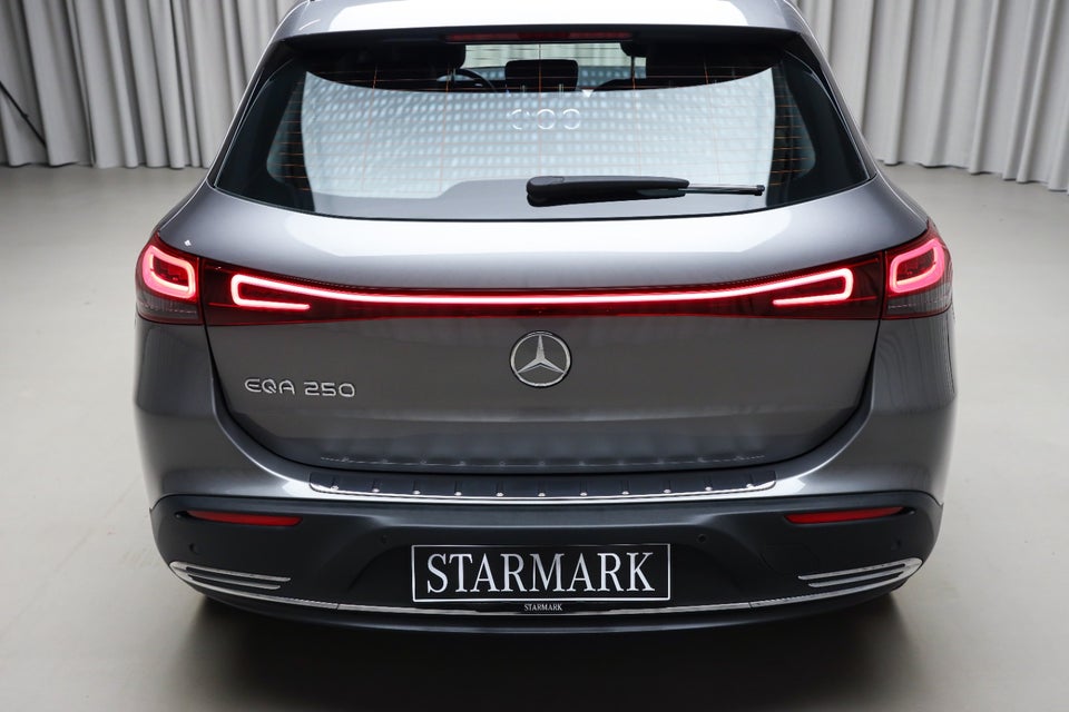 Mercedes EQA250 Progressive 5d