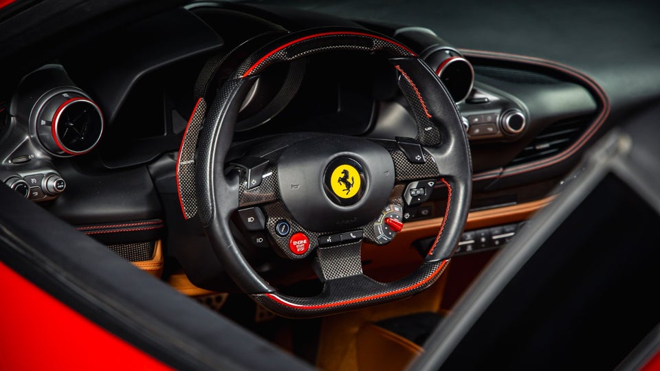 Ferrari F8 Spider 3,9 DCT 2d