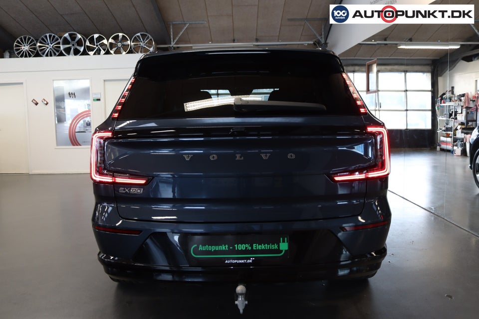 Volvo EX90 Plus 7prs 5d