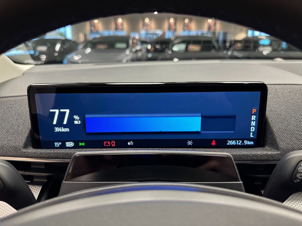 Ford Mustang Mach-E 70 Premium Standard Range 5d