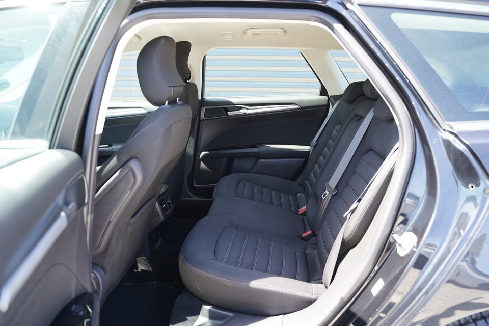 Ford Mondeo 2,0 TDCi 150 Business stc. aut. 5d