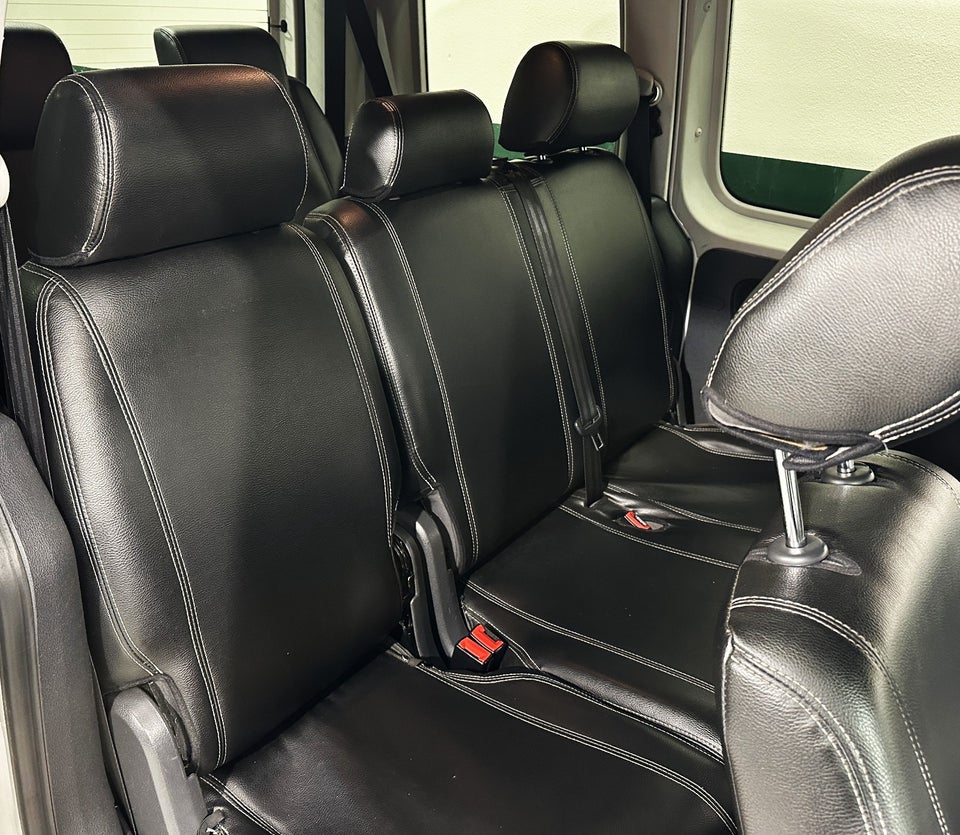 VW Caddy 1,6 TDi 102 Comfortline DSG BMT 4d