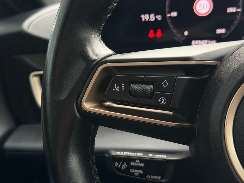 Porsche Taycan 4d